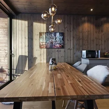 Appartement In-out - 3br, 2 Bath - Favn