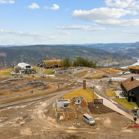 In-out - 3br, 2 Bath - Favn *